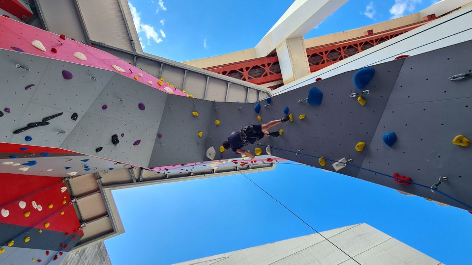 Lisbon: 25 de Abril Bridge Guided Climbing Experience - The meeting moment: getting from Pilar 7 to the bridge zone