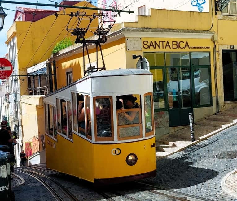 Lisbon: 3 Elevators in the Morning or at Sunset - Price and value: why $37 can make sense here