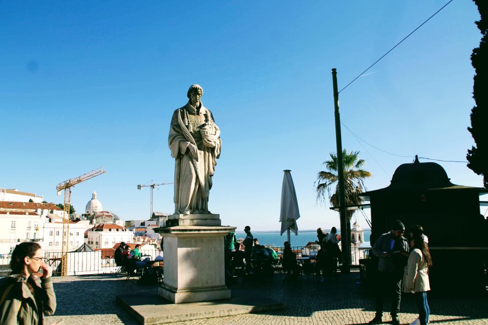 Lisbon: 3-Hour Sightseeing Tour by Tuk-Tuk - Photo Stops and 360º Angles for Real Lisbon Shots