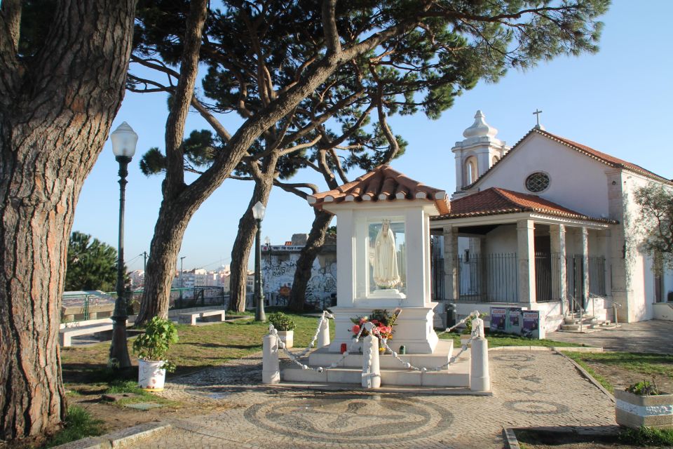 Lisbon: 3-Hour Sightseeing Tour by Tuk-Tuk - FAQ