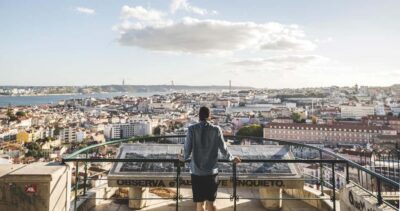 Lisbon: 3h tour in German to all viewpoints with local guide - Pickup, drop-off, and the cyan blue electric tuk-tuk