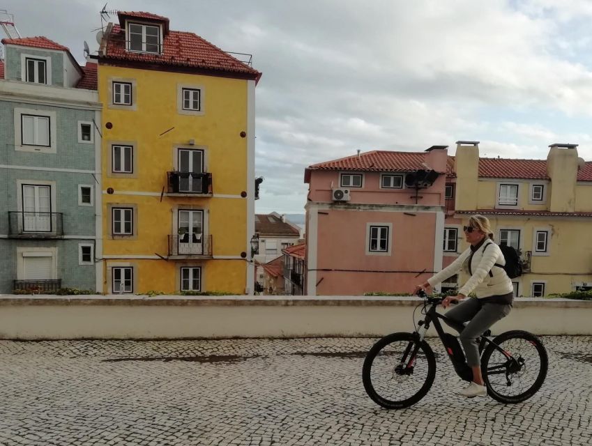 Lisbon: 7 Hills Panoramic Guided Tour by E-Bike - Safety and Comfort: What You Should Actually Plan For