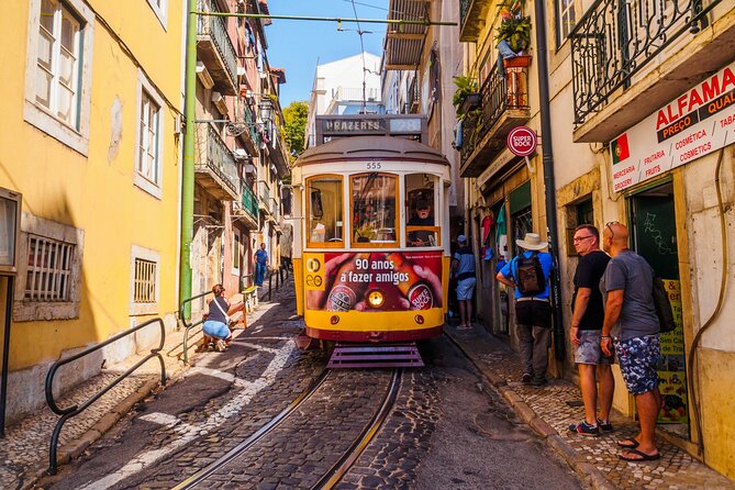 Lisbon Airport (LIS) Private Transfer to Lisbon City/Hotels - The Private Ride: Comfort, Timing, and What You’ll Fit