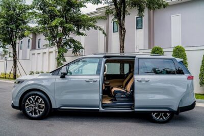 Lisbon Airport (LIS) Private Transfer to Lisbon City/Hotels - Price and Value for Up to 3 People