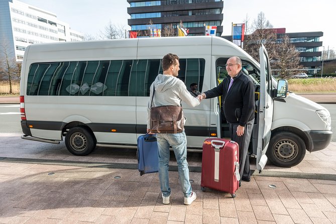 Lisbon Airport Transfer (Airport to Hotel or address in Lisbon) ROUND-TRIP - Price and value: is $52.36 per person a good deal?