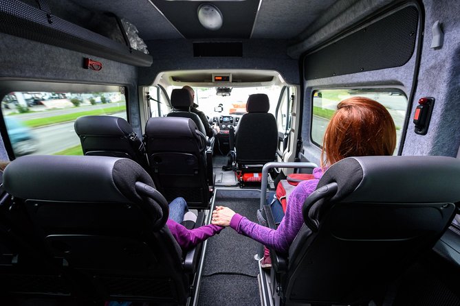 Lisbon Airport Transfer (Airport to Hotel or address in Lisbon) ROUND-TRIP - Service quality: what good pickups feel like