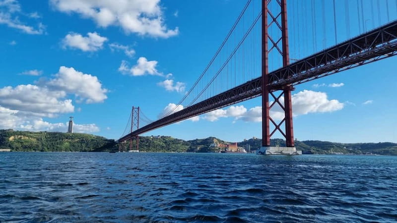 Lisbon: Alma Nobre – The Finest Tagus Cruise Experience - Open Bar and Snacks: What’s Actually Included