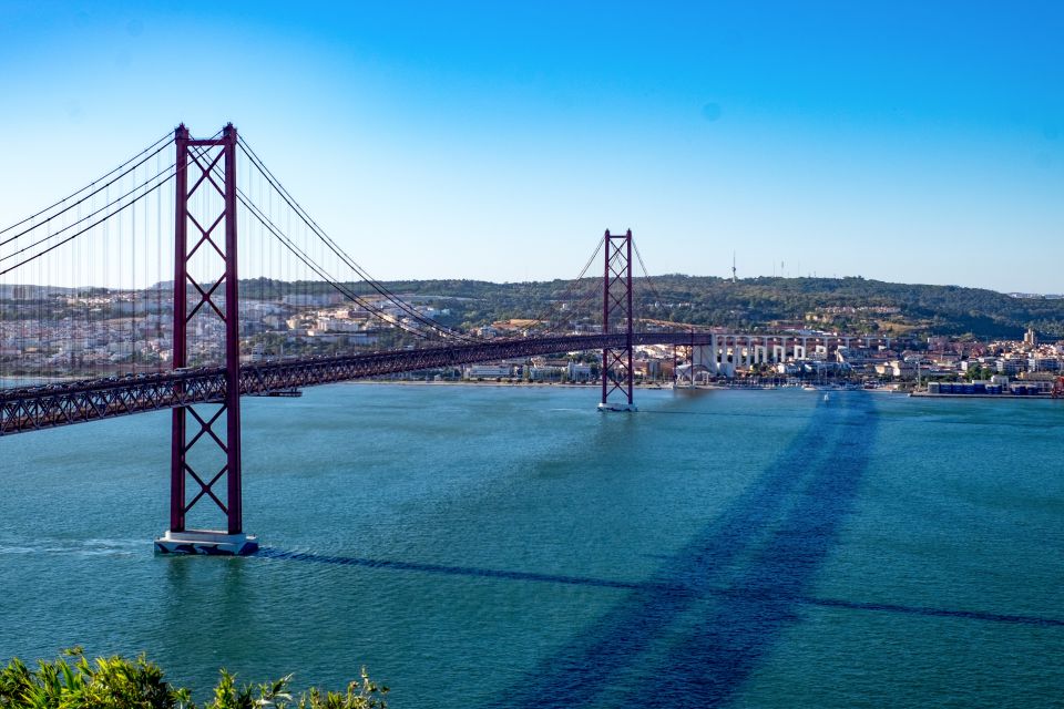 Lisbon: Arrábida Natural Park and Sesimbra Day Trip - Key Things That Make This Lisbon Day Trip Different