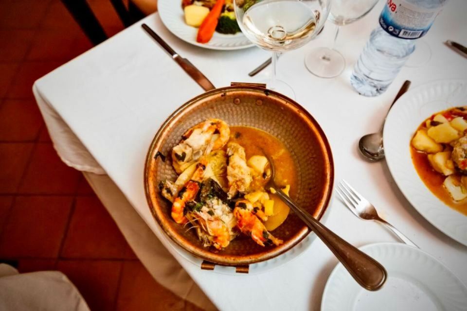 Lisbon: Authentic Fado Show, Dinner and Night Tour - Price and logistics: is $173 per person worth it?