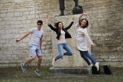 Lisbon (Belém) Scavenger Hunt and Sights Self-Guided Tour - Your stop-by-stop route: Square, Jerónimos, and the riverside icons