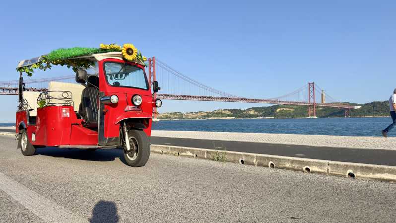 Lisbon: Belém, Sightseeing Tour by Tuk-Tuk - Belém Tower: a fortress, a landmark, and a great photo stop