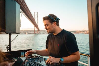 Lisbon Boat Party with Views, and Sunset Sailing - The DJ Set + Views Combo: How the Night Flows