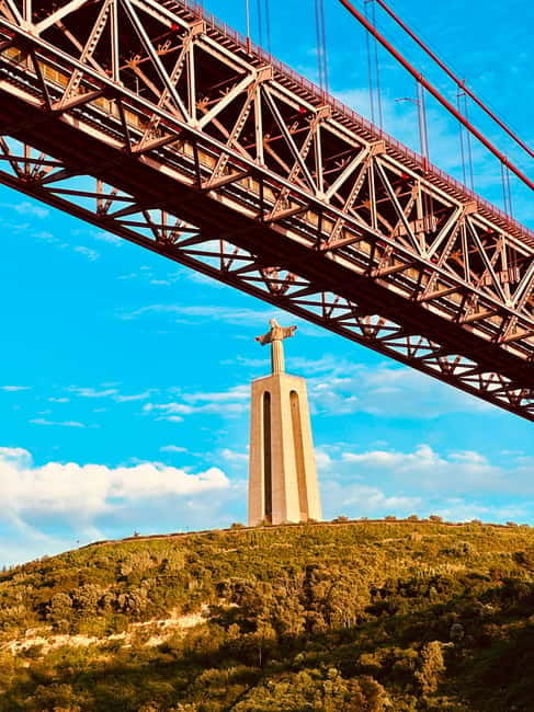 Lisbon: Boat Tour 2:30H w/ Welcome Drink and Snacks - How long is it, really, and what that means for your schedule