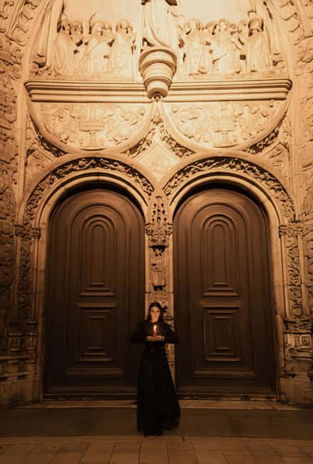 Lisbon by Night: Guided Walking Tour - The Unholy Secrets - Key things to know before you go