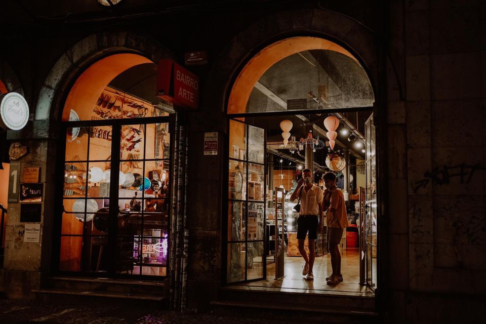"Lisbon by Night" private tour - What’s not included (and how to plan around it)
