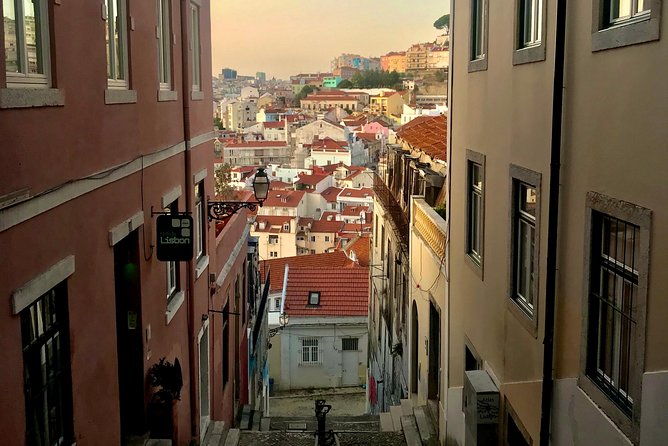 "Lisbon by Night" up to 6 people, private tour - Meet Cláudio Henrique and Get Lisbon’s Stories With Perspective