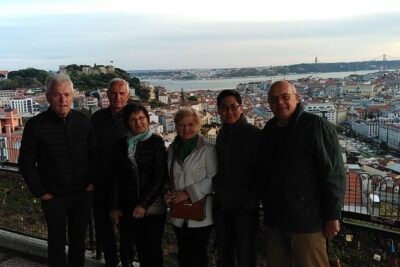 Lisbon By Night with Dinner and Fado Show Included - Pickup and the minibus ride through Lisbon’s lights