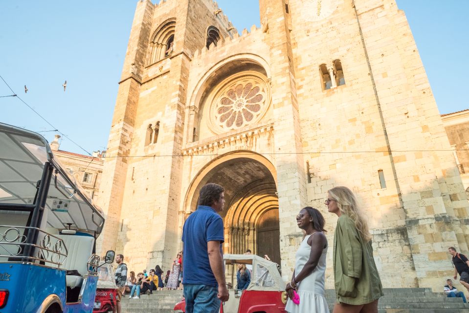 Lisbon by Tuk Tuk Guided Tour: City of Neighborhoods - Where you start and where you end (and how that affects your day)