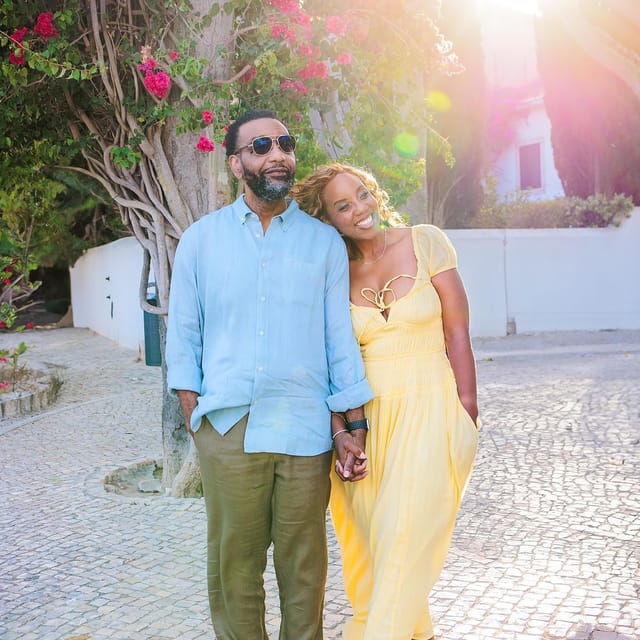 Lisbon: Capture its Charm with a Laidback Photoshoot - Lisbon Photo Shoot: A simple plan with smart photo direction