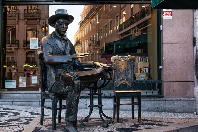 Lisbon (Chiado-Baixa) Scavenger Hunt and Sights Self-Guided Tour - Price and Value: How $9.24 Builds a Pocket Guide