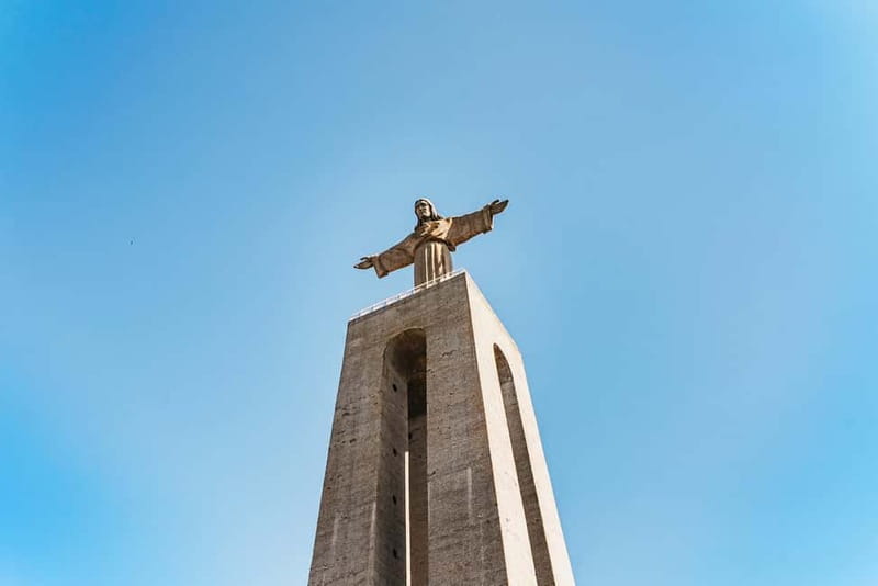 Lisbon City Half Day Private Guided Tour: Iconic Attractions - Belém Tower: the Age of Discoveries fortress with real photo payoff