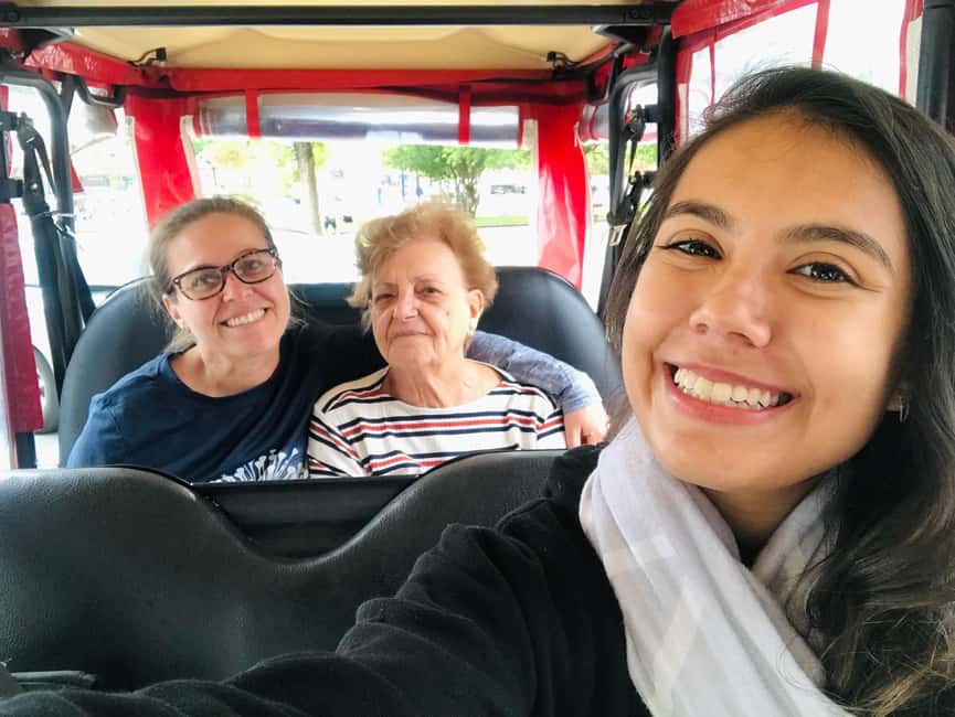Lisbon: City Highlights Tour by Tuk Tuk - Hotel pickup and the simple flow of your hour