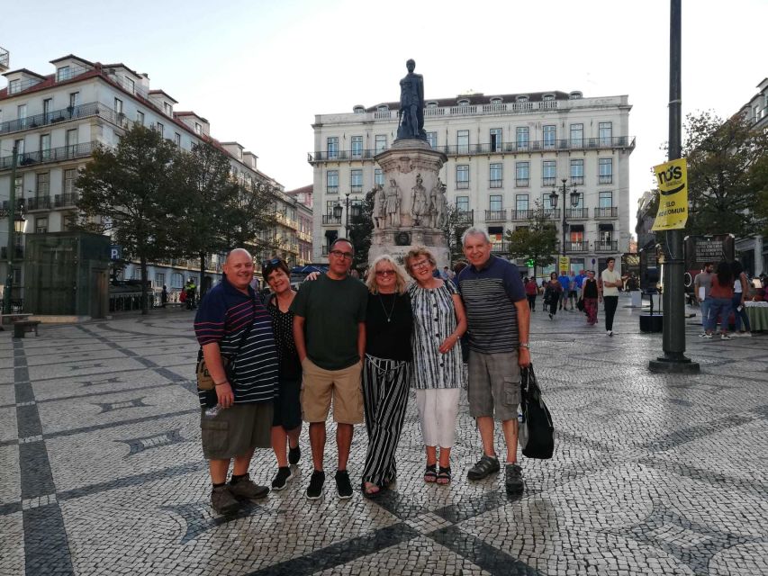 Lisbon: City Sightseeing Private Tour with Guide - Portas do Sol terrace: your big Lisbon view moment