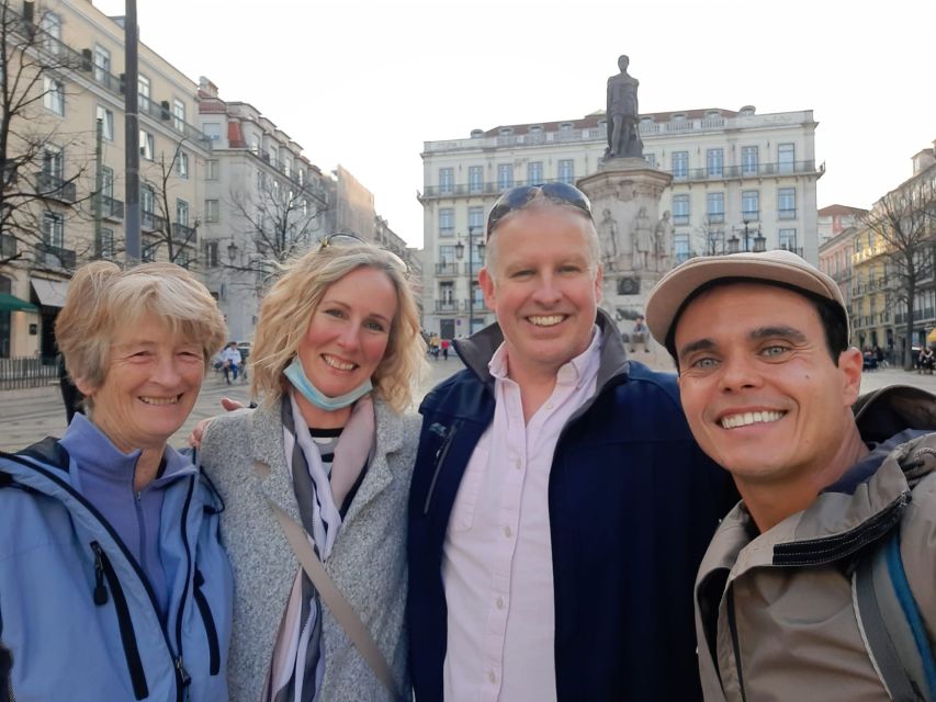Lisbon: City Sightseeing Private Tour with Guide - Casa dos Bicos: the building that clues you in