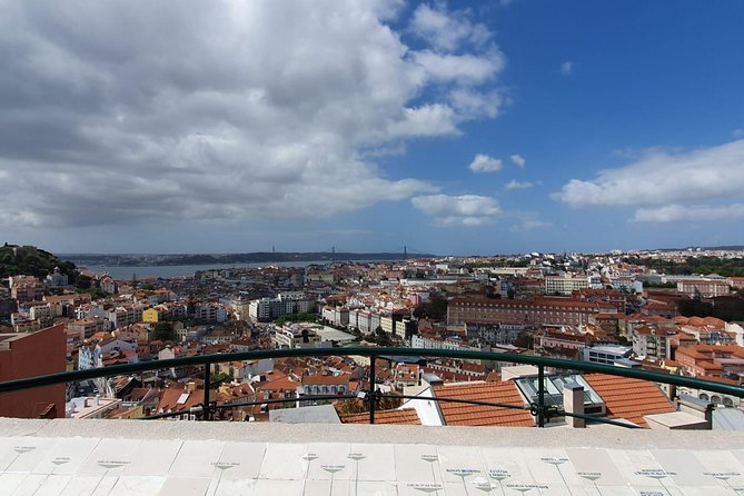 Lisbon City Tour 2 hours (Máx 4 pax) - Your guide matters more than you think (Miguel’s kind of energy)