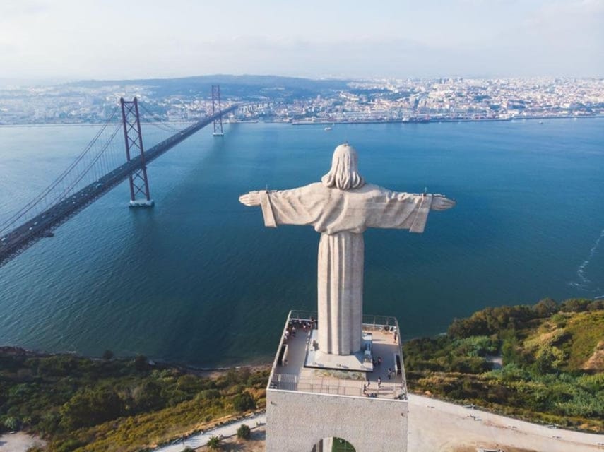 Lisbon City Tour: All Must-See Attractions with Expert Guide - LX Factory: where Lisbon goes creative (and you can shop)