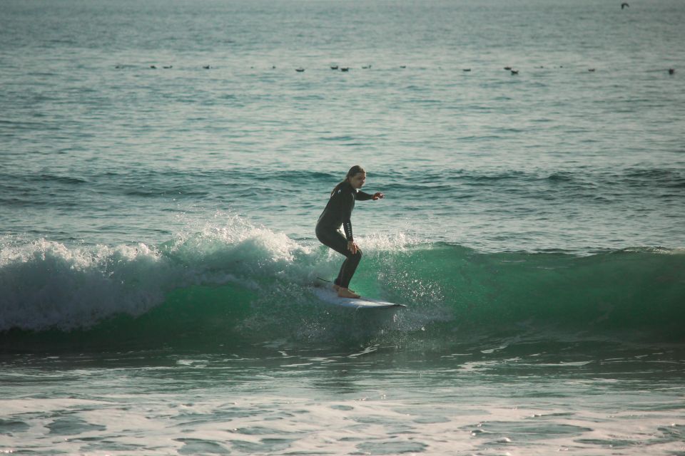 Lisbon: Come try our Surf Lesson in Costa da Caparica - Timing With Tide and Swell: Why Your Lesson Might Not Start Exactly When You Want