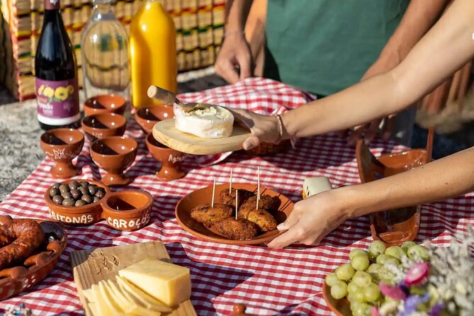 Lisbon Countryside Food Tour on a Vintage Car - Price and value for a 4.5-hour classic-car countryside day