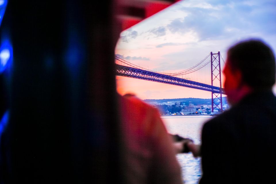 Lisbon: Disco Night Cruise with DJ and Open Bar - Open Bar Rules: What You Get in the Unlimited Pour