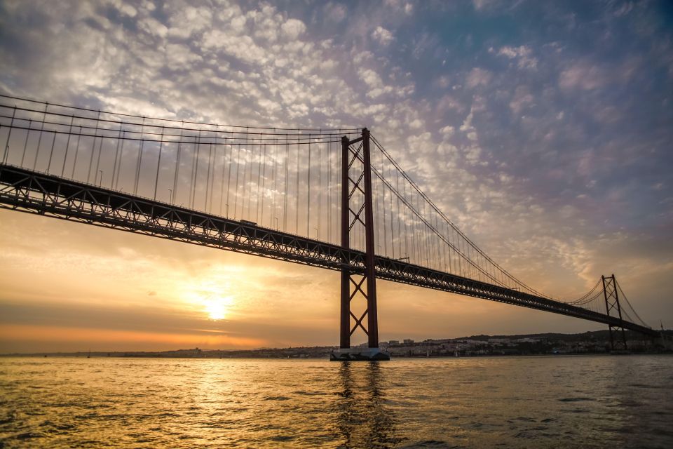 Lisbon: Disco Night Cruise with DJ and Open Bar - Who This Cruise Fits Best (and Who Should Skip It)