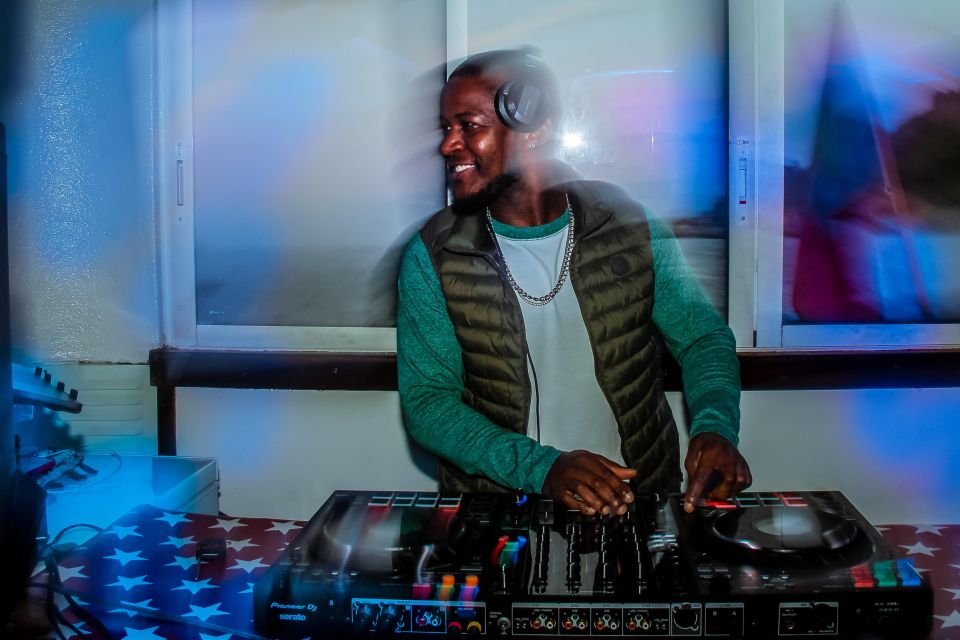 Lisbon: Disco Night Cruise with DJ and Open Bar - Should You Book This Lisbon Disco Night Cruise?