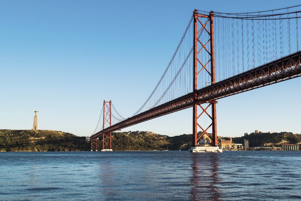 Lisbon: Discovering Belém Tuk Tuk Tour - Jerónimos Monastery: what to focus on during your stop
