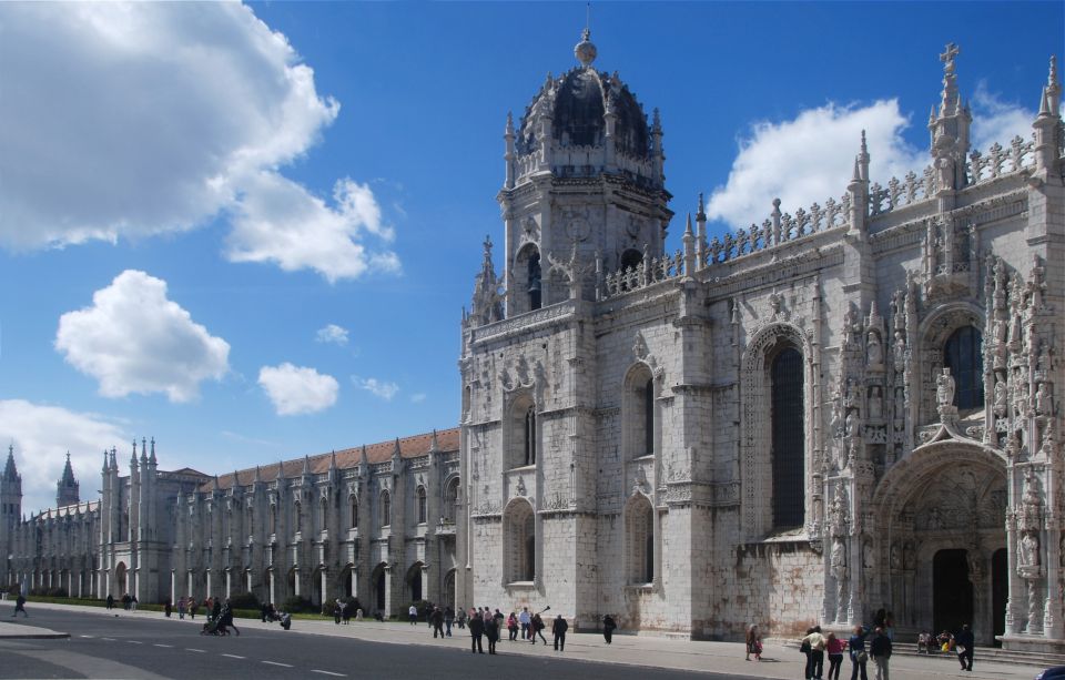 Lisbon: Discovering Belém Tuk Tuk Tour - Price and logistics: is $153 per group good value?