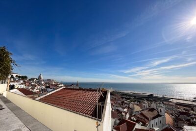 Lisbon Downtown & Alfama with a guide Walking tour - Augusta Street Arch to Praça do Comércio: the Portugal story in one stretch