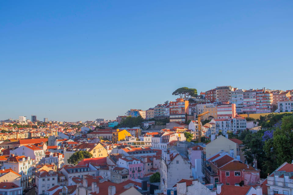 Lisbon: Early Morning TukTuk Tour - hotel/cruise ship pickup - How the guides shape the experience (and why it matters)