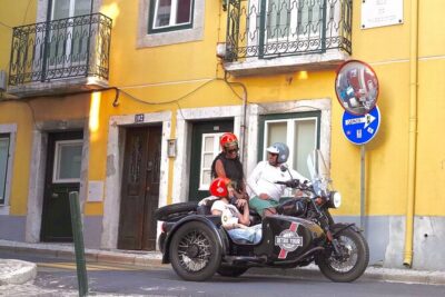 Lisbon El Cristo-Rei - Private Vintage Sidecar Tour - Rua da Bica: The Yellow Tram Moment (Quick, Sweet, and Easy)