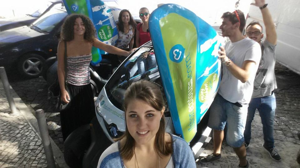 Lisbon: Electric Car Moorish Tour with GPS Audio Guide - Key points at a glance