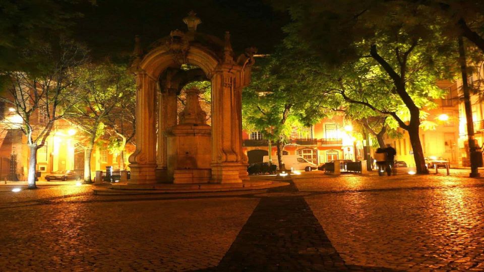 Lisbon: Evening City Tour with Dinner and Live Fado Show - Marquês de Pombal and Rossio: the fast course in Lisbon’s layout
