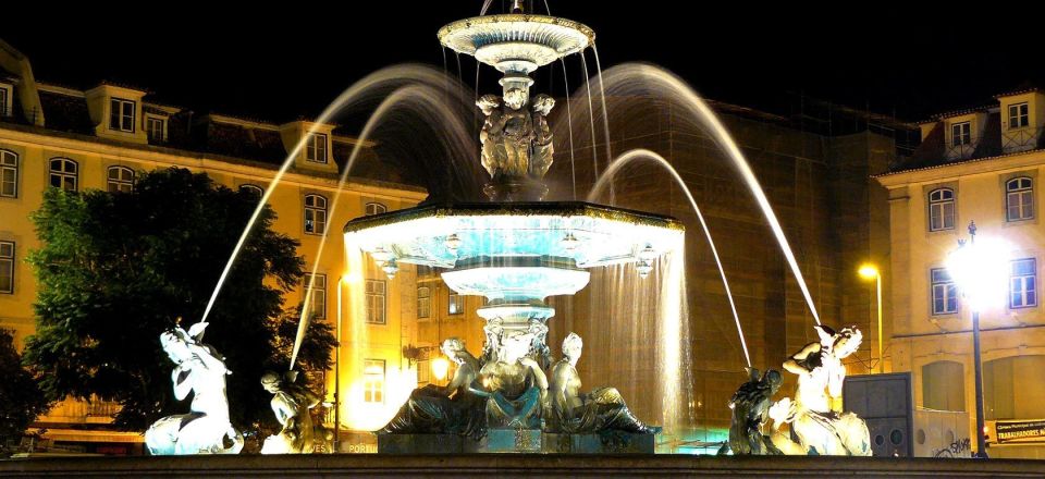Lisbon: Evening City Tour with Dinner and Live Fado Show - The Belém highlights after dark: Jerónimos and Belém Tower in context