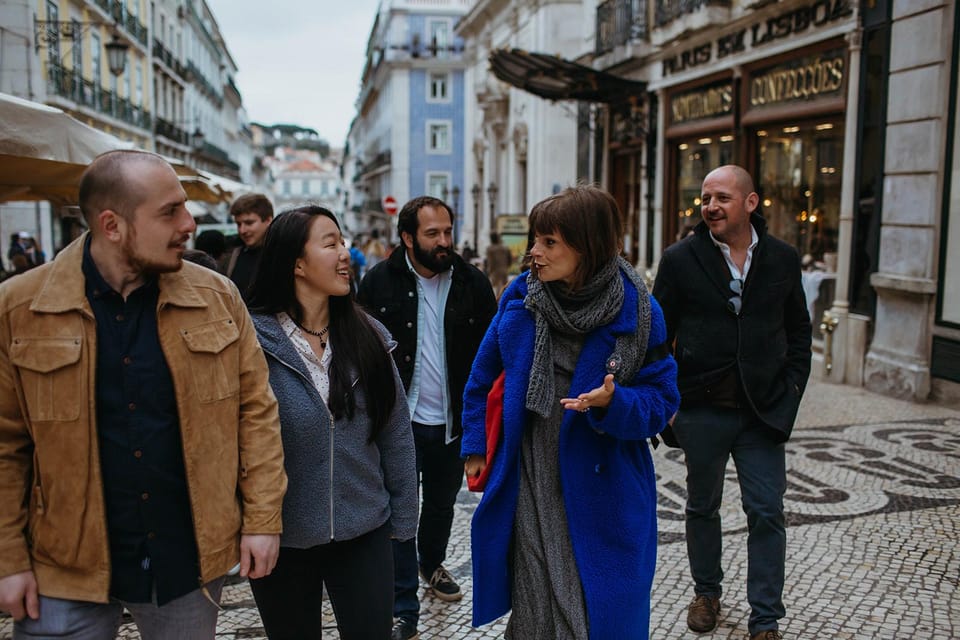 Lisbon: Evening Food & Wine Tour in Bairro Alto - Tasca do Manel: the chouriço and the owner-chat that makes it feel real