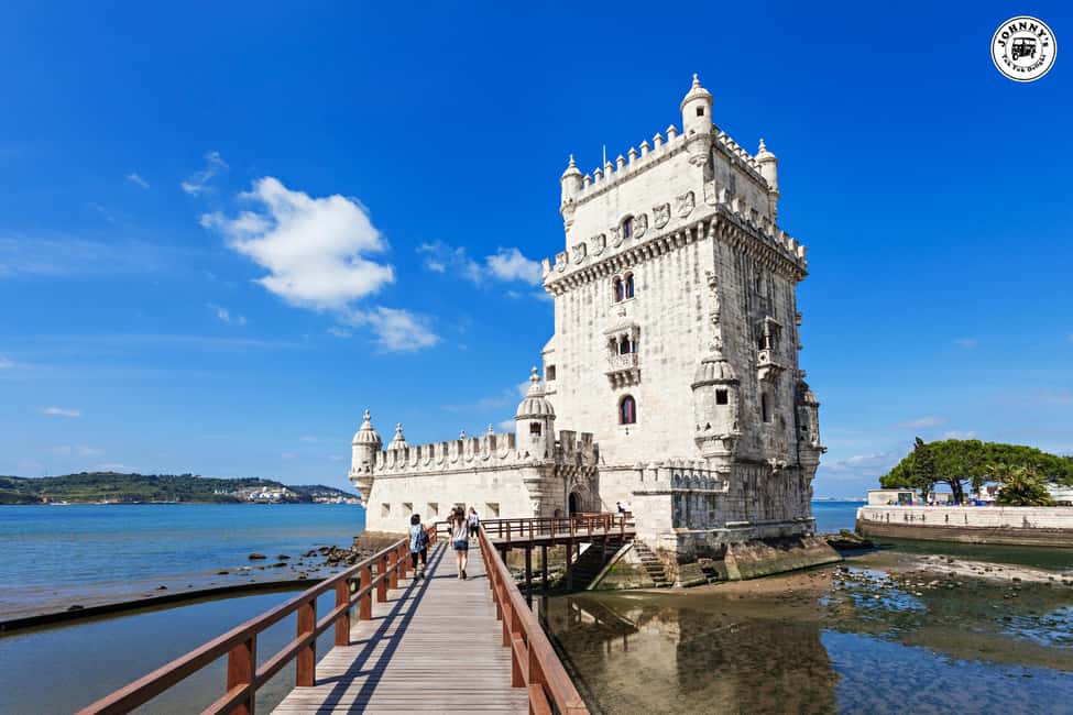 LISBON : Explore Old Town Alfama by Electric Tuk Tuk . - São Vicente de Fora and the Pantheon Area: Old Faith and National Stories