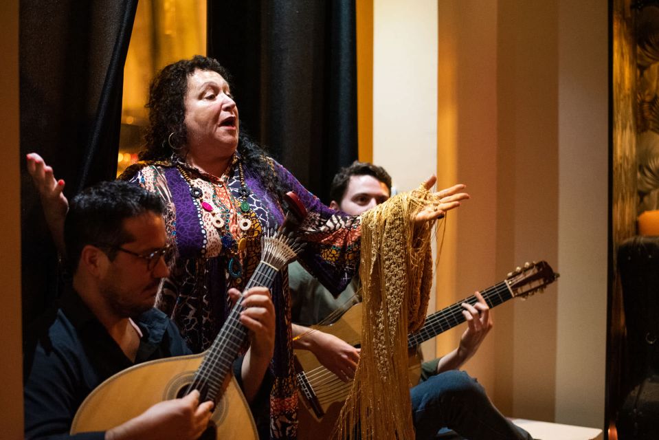 Lisbon: Fado & Food Tour with Live Show & Traditional Dinner - Key points worth planning for