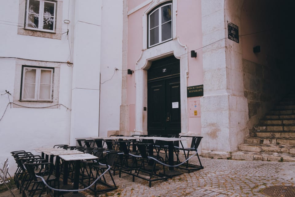 Lisbon: Fado Night with Dinner in a Typical Fado House - What the dinner is really like (and why it fits the music)