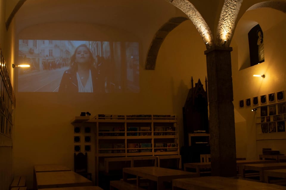 Lisbon: Fado Night with Dinner with Live Performance - Where seating and timing can surprise you