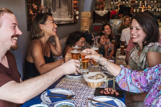 Lisbon Flavours: Baixa Guided Food Tour with Portuguese Wine - The walk itself: short stops, easy pace, and smart flow
