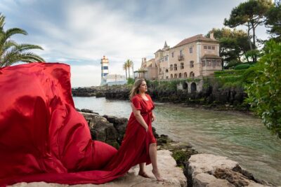 Lisbon Flying Dress & Fashion Photoshoot at iconic places - The 2-Hour Flow: Dressing Tent, Guided Poses, and the Flying Dress Moment